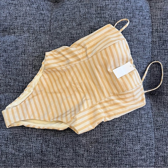 NWT Tigerlily Verena Sloane Striped One piece swimsuit S, M - Picture 1 of 13